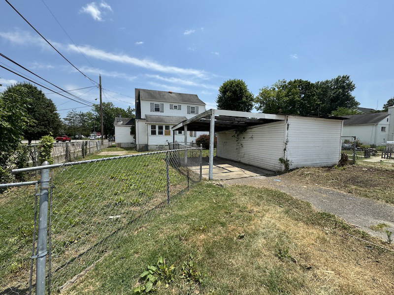 Photo of 701-holley-st-saint-albans-wv-25177