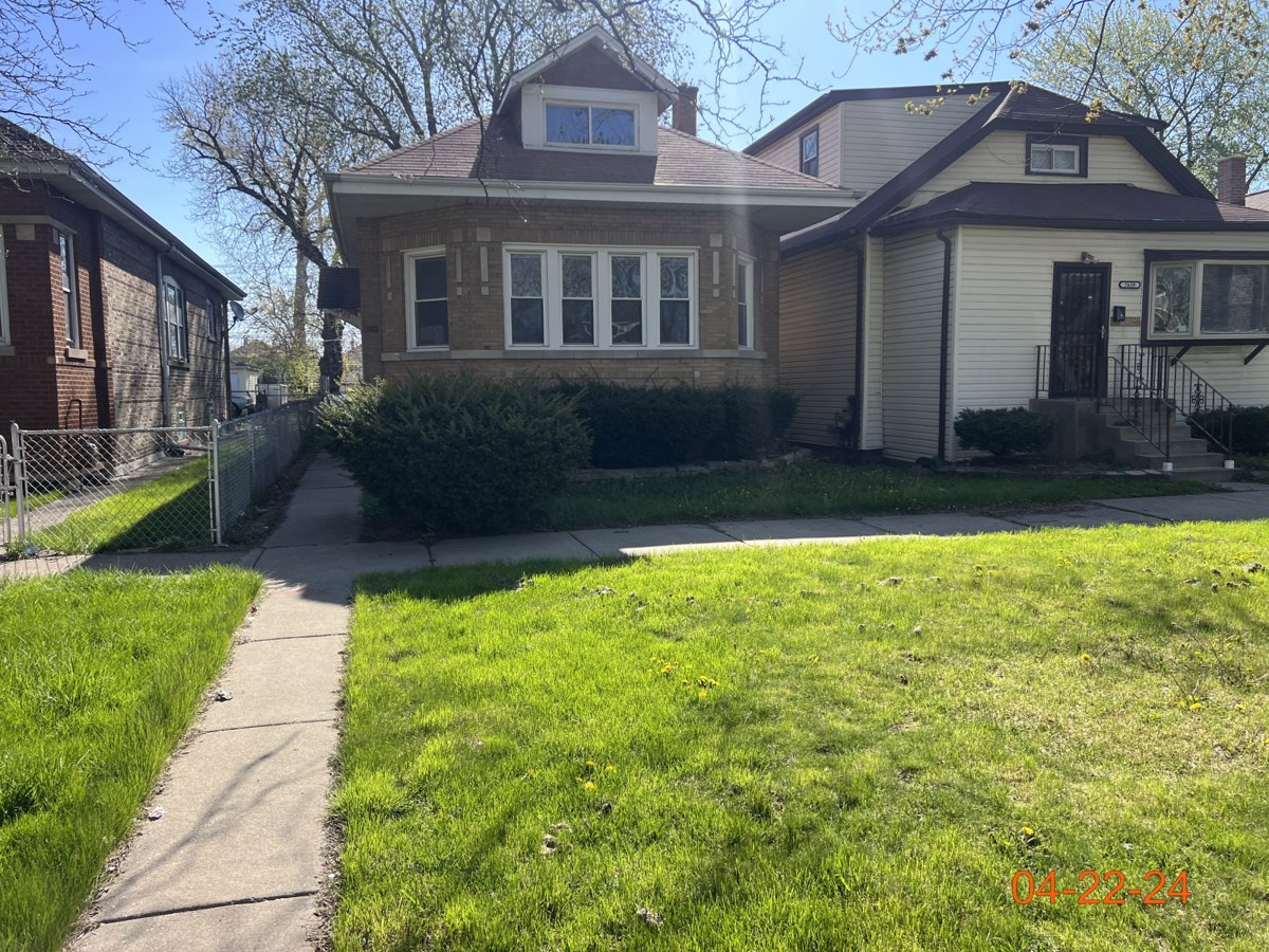 Photo of 7635s-perry-avenue-chicago-il-60620