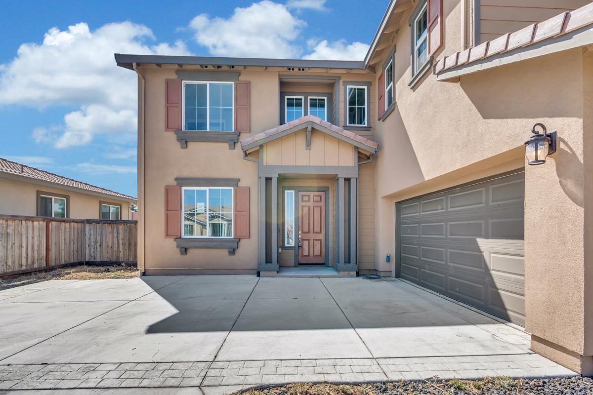 Photo of 530-aster-st-vacaville-ca-95688