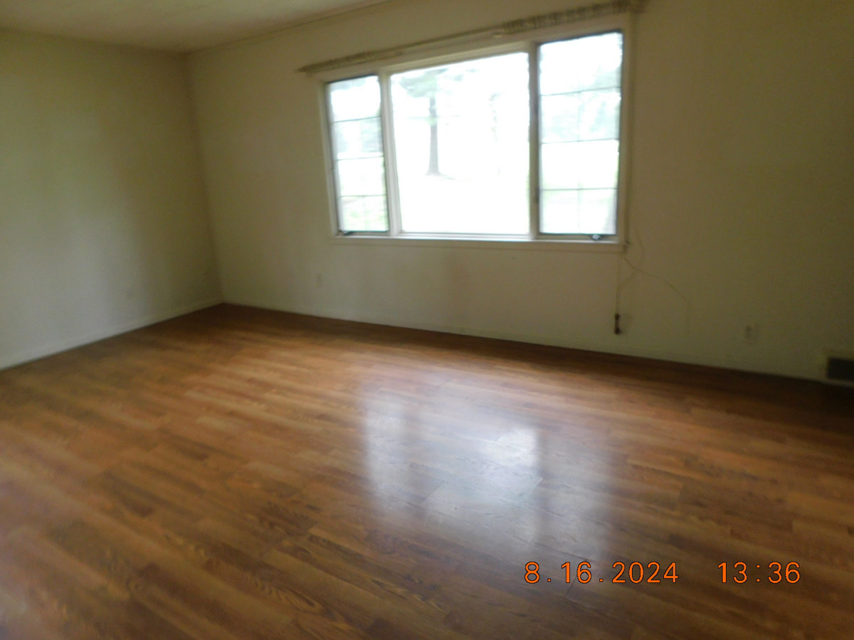 Photo of 2835-sw-fairway-dr-topeka-ks-66611