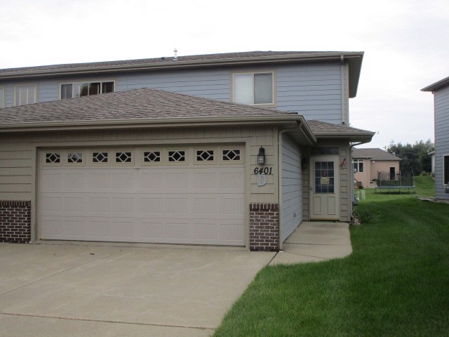 Photo of 6401-s-santa-rosa-cir-unit-d-sioux-falls-sd-57108