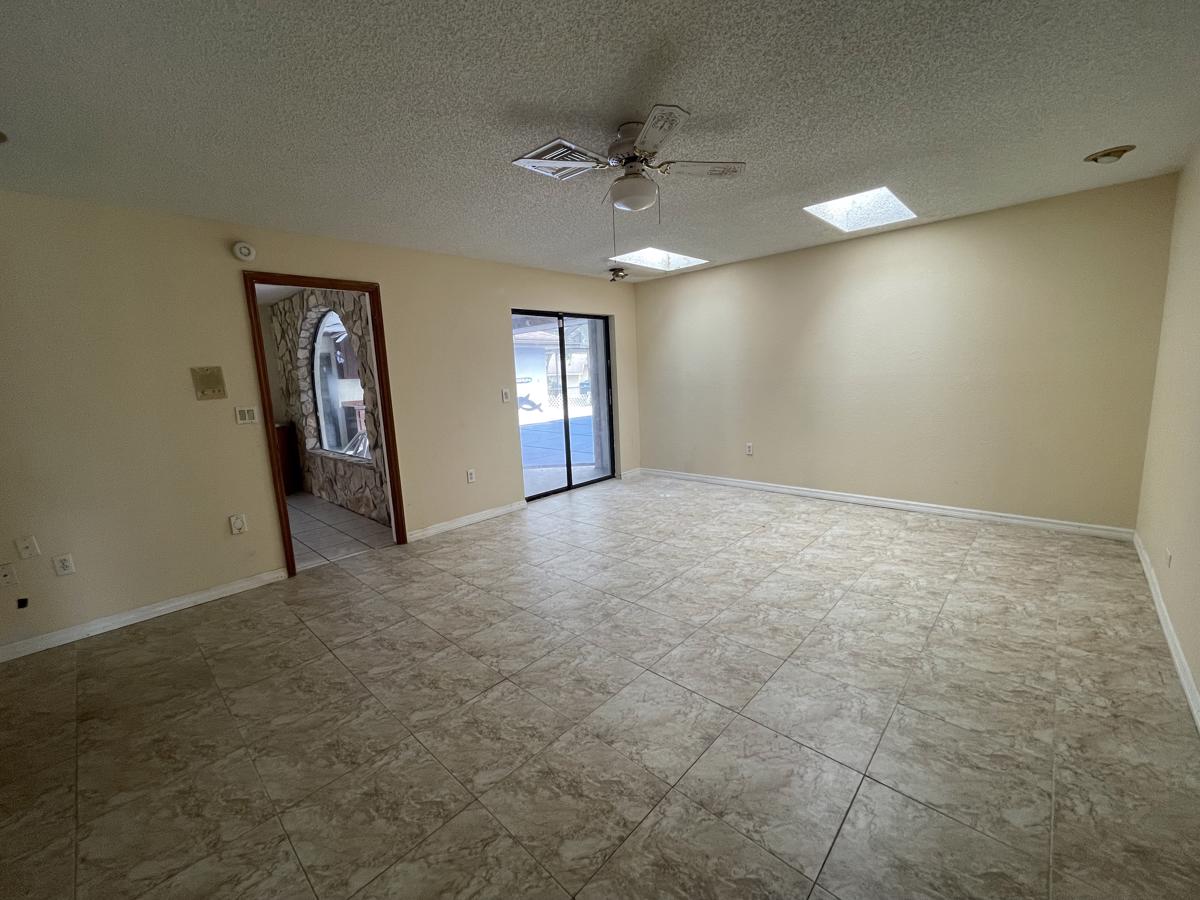 Photo of 5404-glover-dr-weeki-wachee-fl-34607