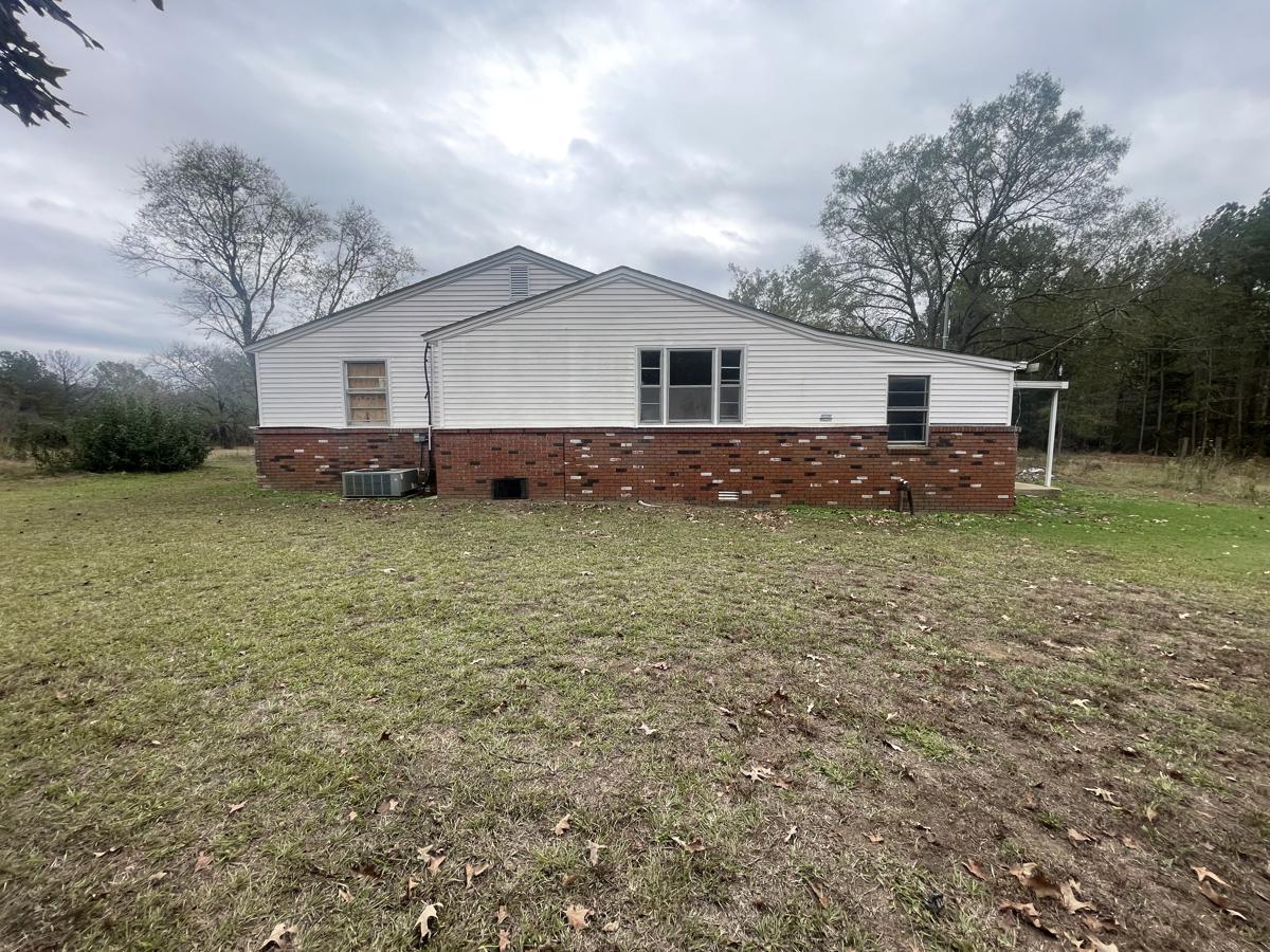 Photo of 1353-old-calvert-rd-sulligent-al-35586