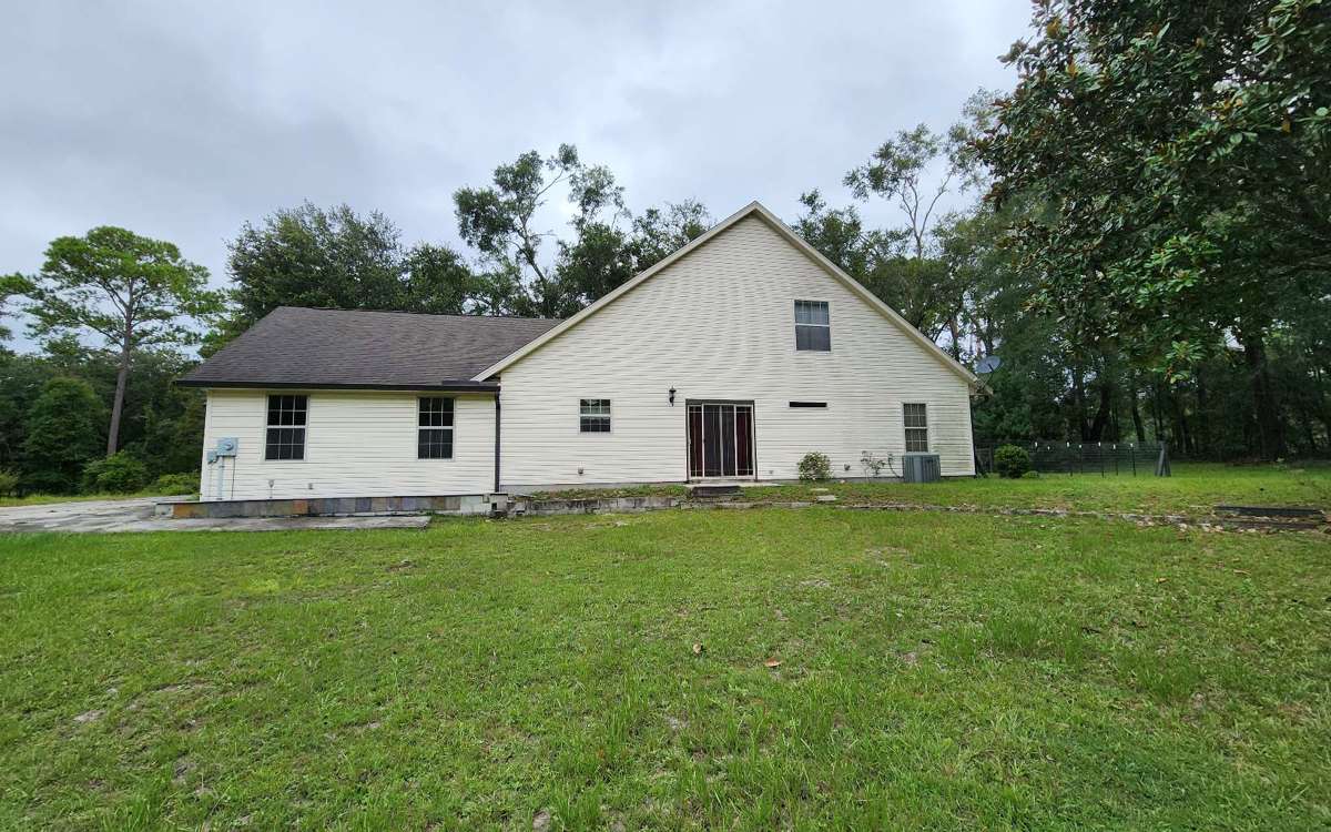 Photo of 10996-150th-st-mc-alpin-fl-32062