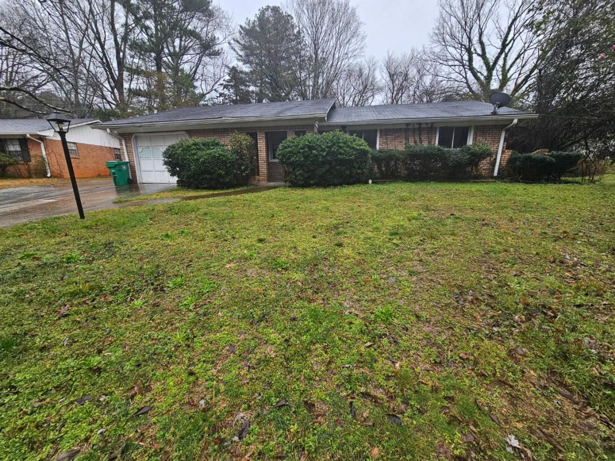 Photo of 2228-emerald-castle-dr-decatur-ga-30035