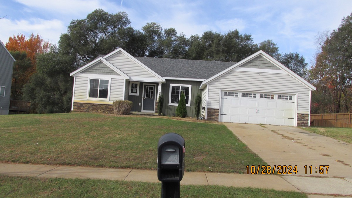 Photo of 4548-greenmeadow-dr-se-caledonia-mi-49316