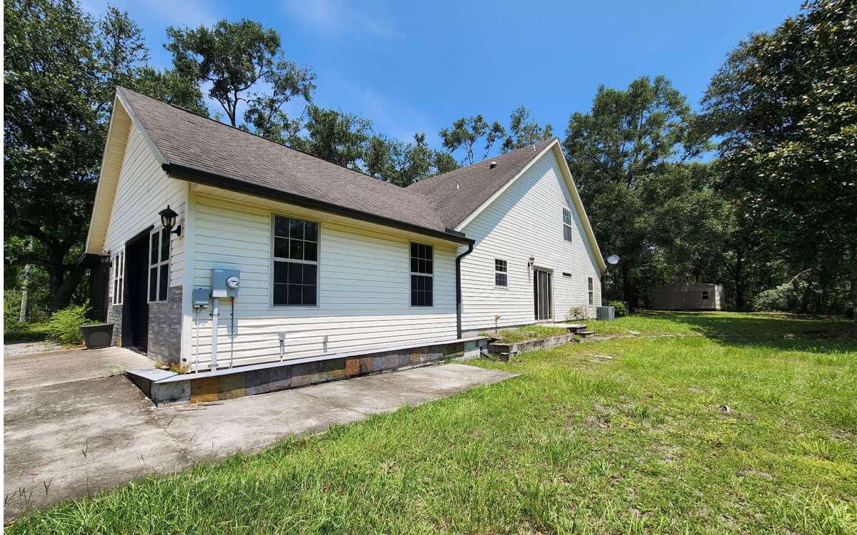 Photo of 10996-150th-st-mc-alpin-fl-32062