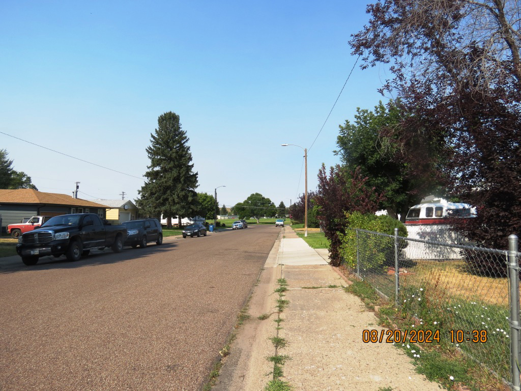 Photo of 421-24th-avenue-northeast-great-falls-mt-59404