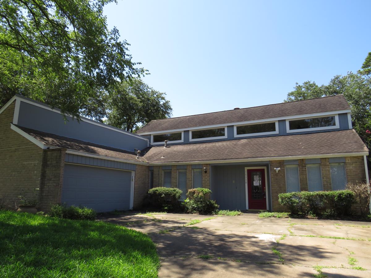 Photo of 16350-clearcrest-dr-houston-tx-77059