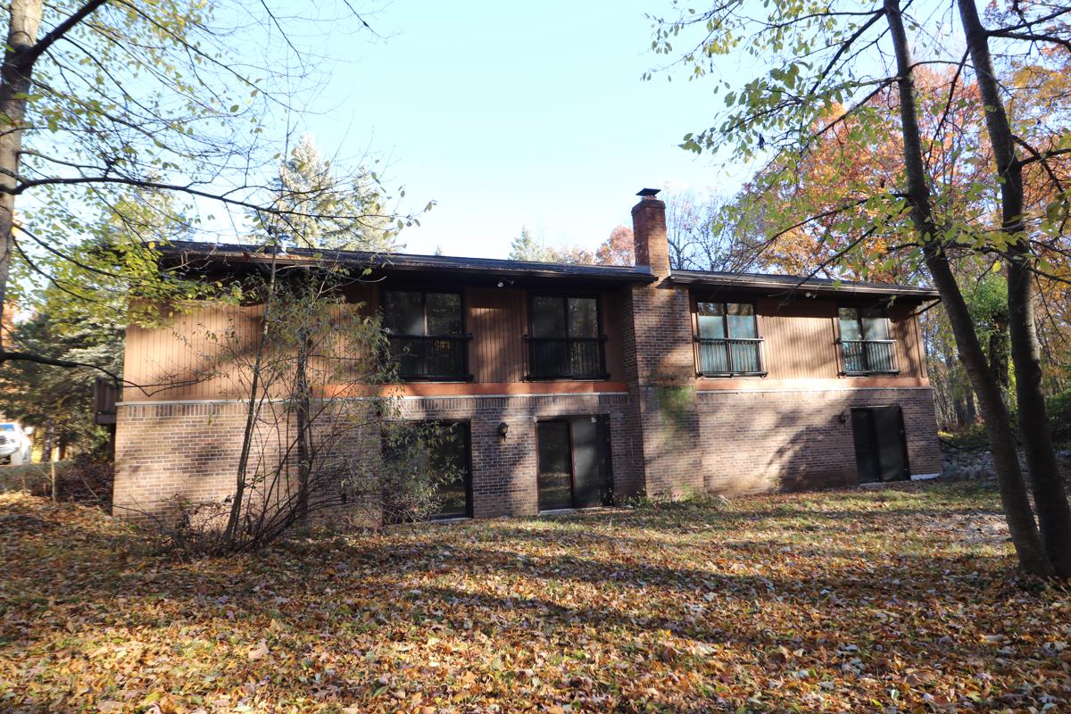 Photo of 1275w-oakwood-rd-oxford-mi-48371