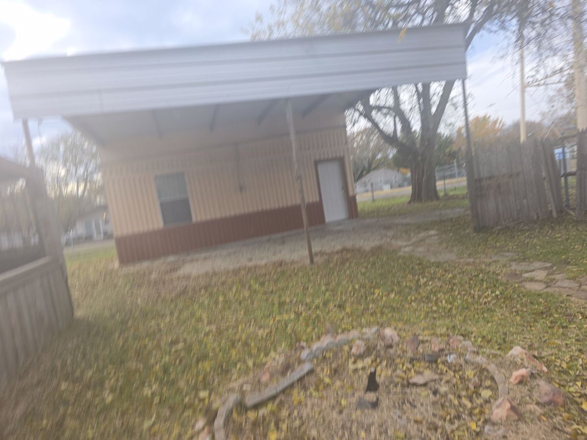 Photo of 552-oak-leaf-trail-east-tawakoni-tx-75472