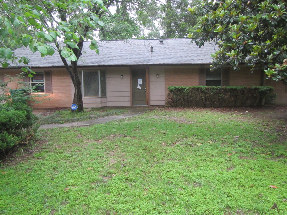 Photo of 103-rice-st-cleveland-tx-77327