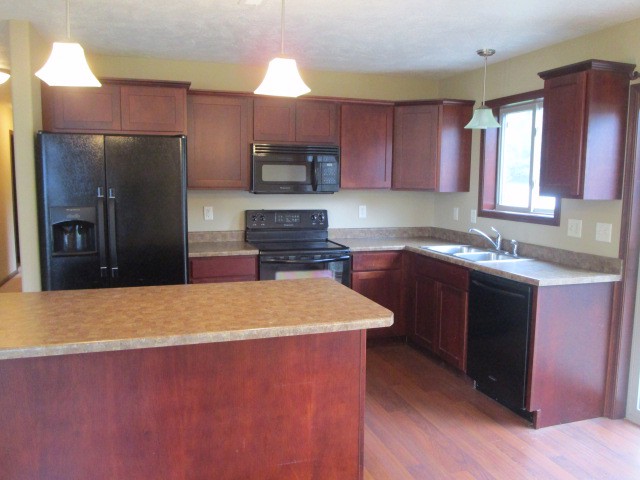 Photo of 6401-s-santa-rosa-cir-unit-d-sioux-falls-sd-57108