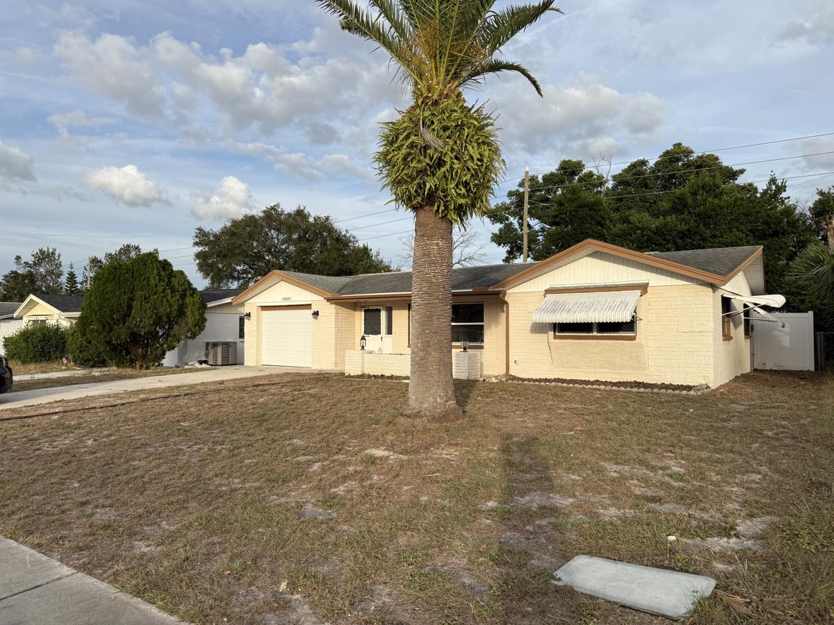 Photo of 10820-queens-rd-port-richey-fl-34668