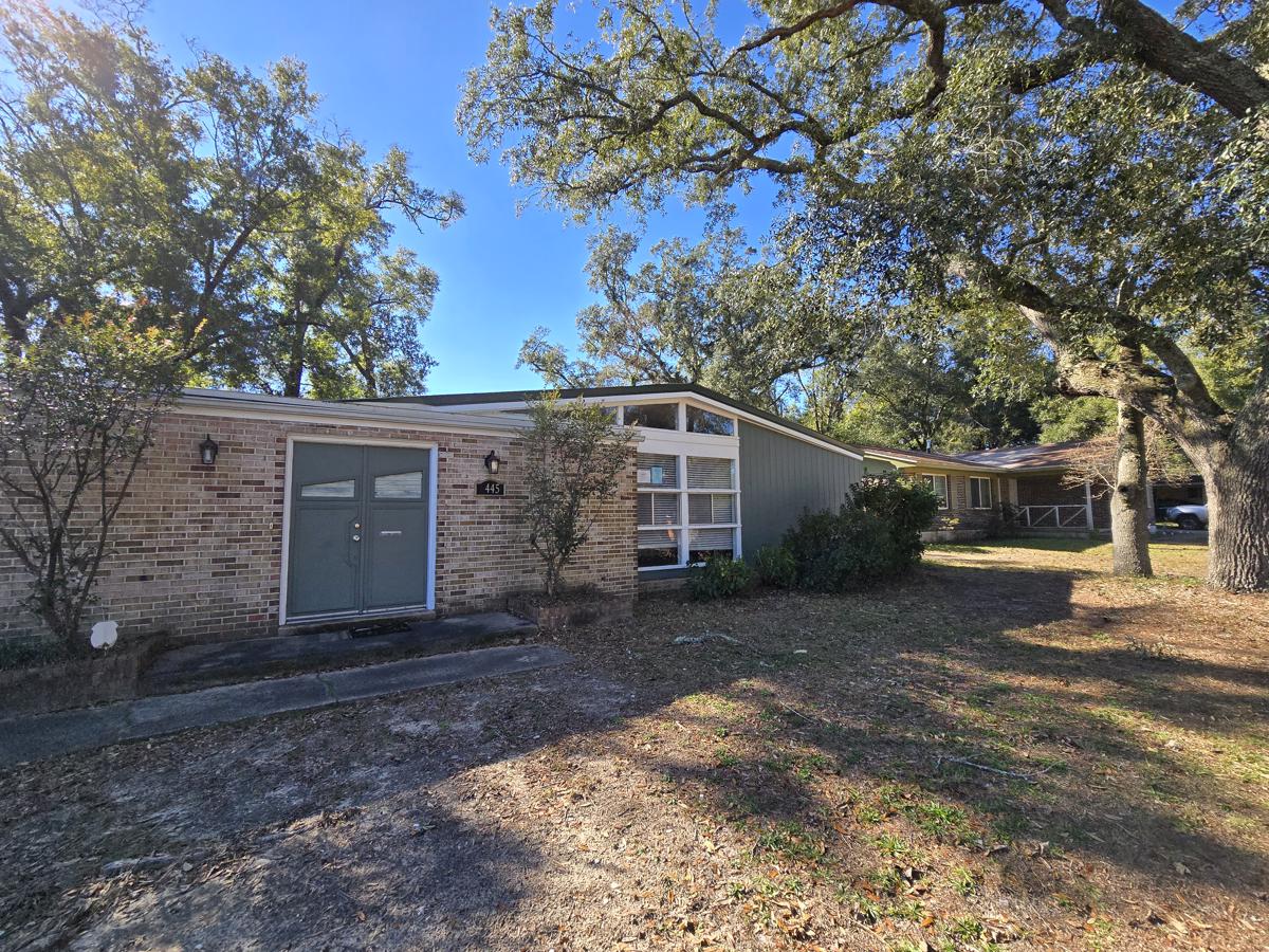 Photo of 6445-berryhill-rd-milton-fl-32570