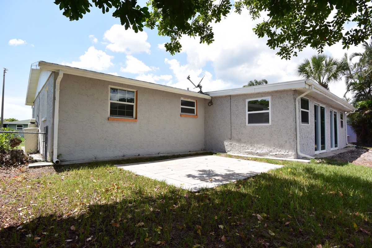 Photo of 2252-society-dr-holiday-fl-34691