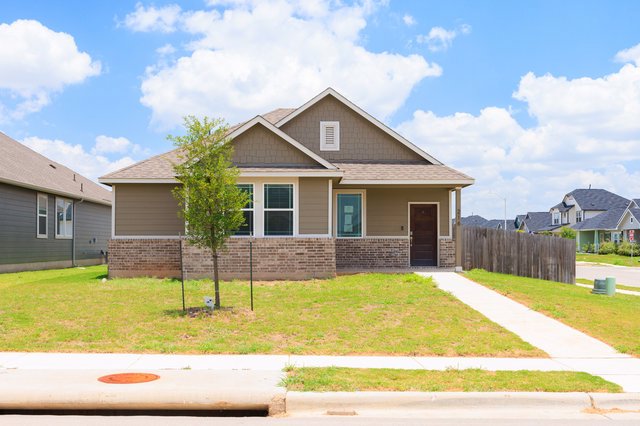 Photo of 216-banff-drive-kyle-tx-78640