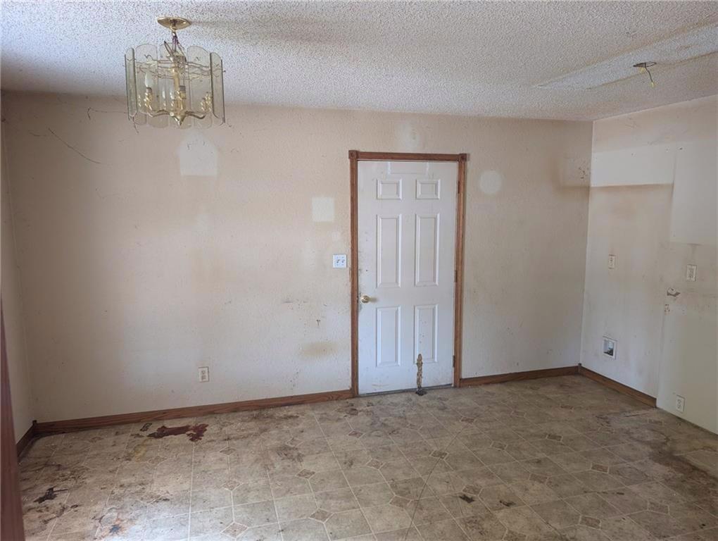 Photo of 118-west-hickory-street-nevada-mo-64772