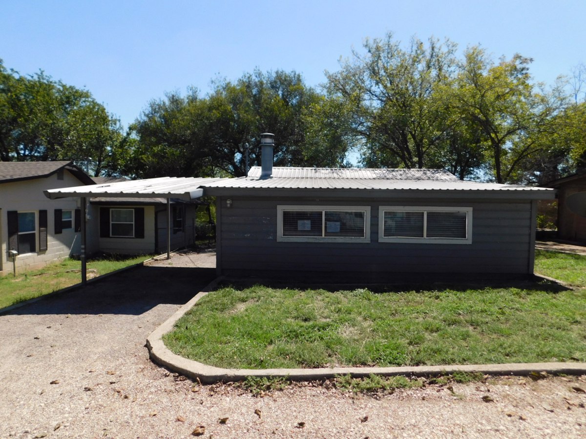 Photo of 130-private-road-1717-clifton-tx-76634