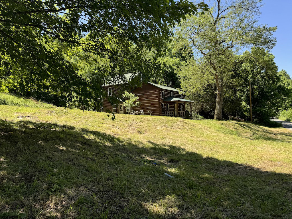 Photo of 2093-beech-fork-rd-east-lynn-wv-25512