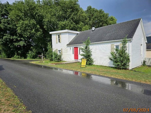 Photo of 109-n-pine-st-liverpool-pa-17045