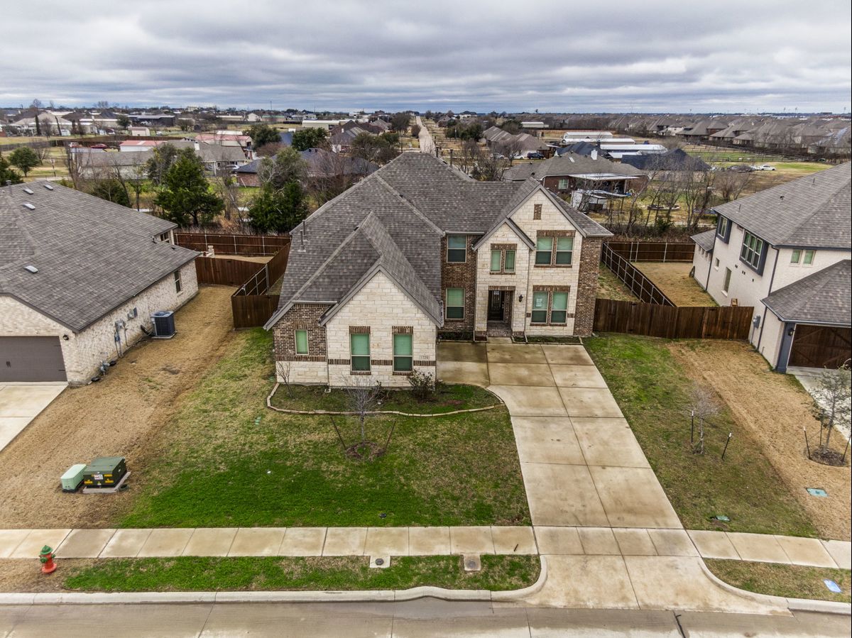 Photo of 1328-lone-hill-ln-forney-tx-75126