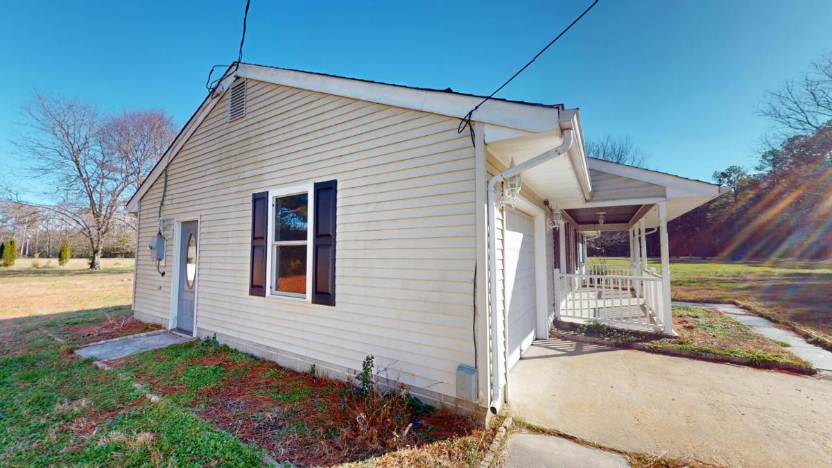 Photo of 5069-fletcher-rd-gloucester-va-23061