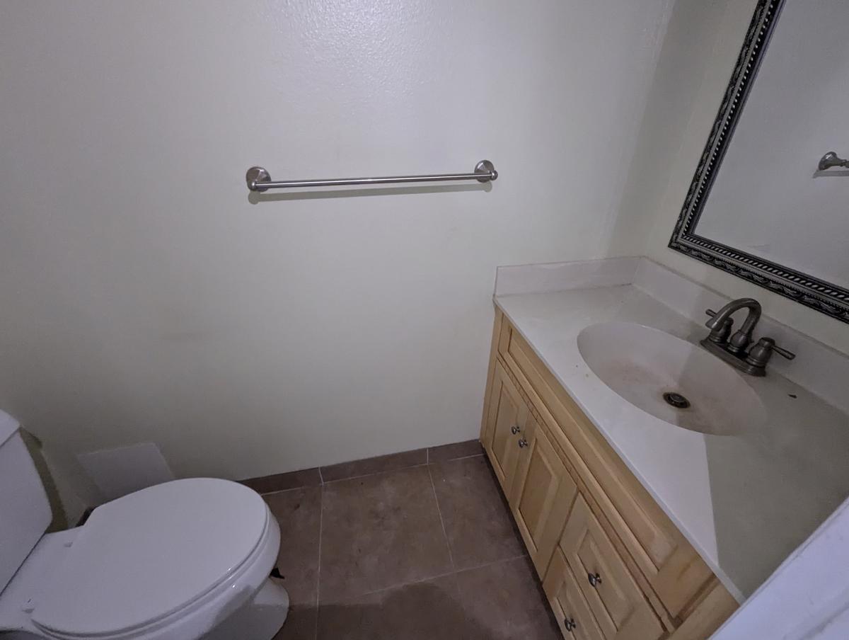 Photo of 94-1030-anania-circle-apt#73-mililani-hi-96789