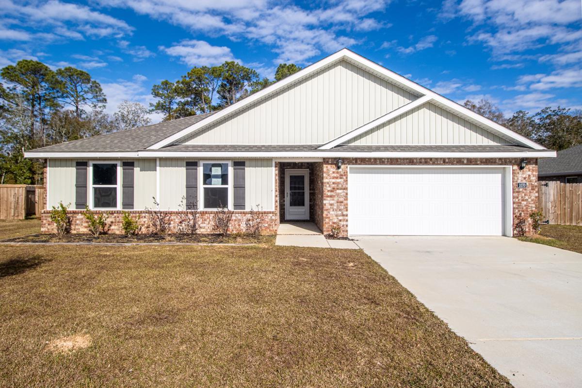 Photo of 1070-enclave-circle-long-beach-ms-39560