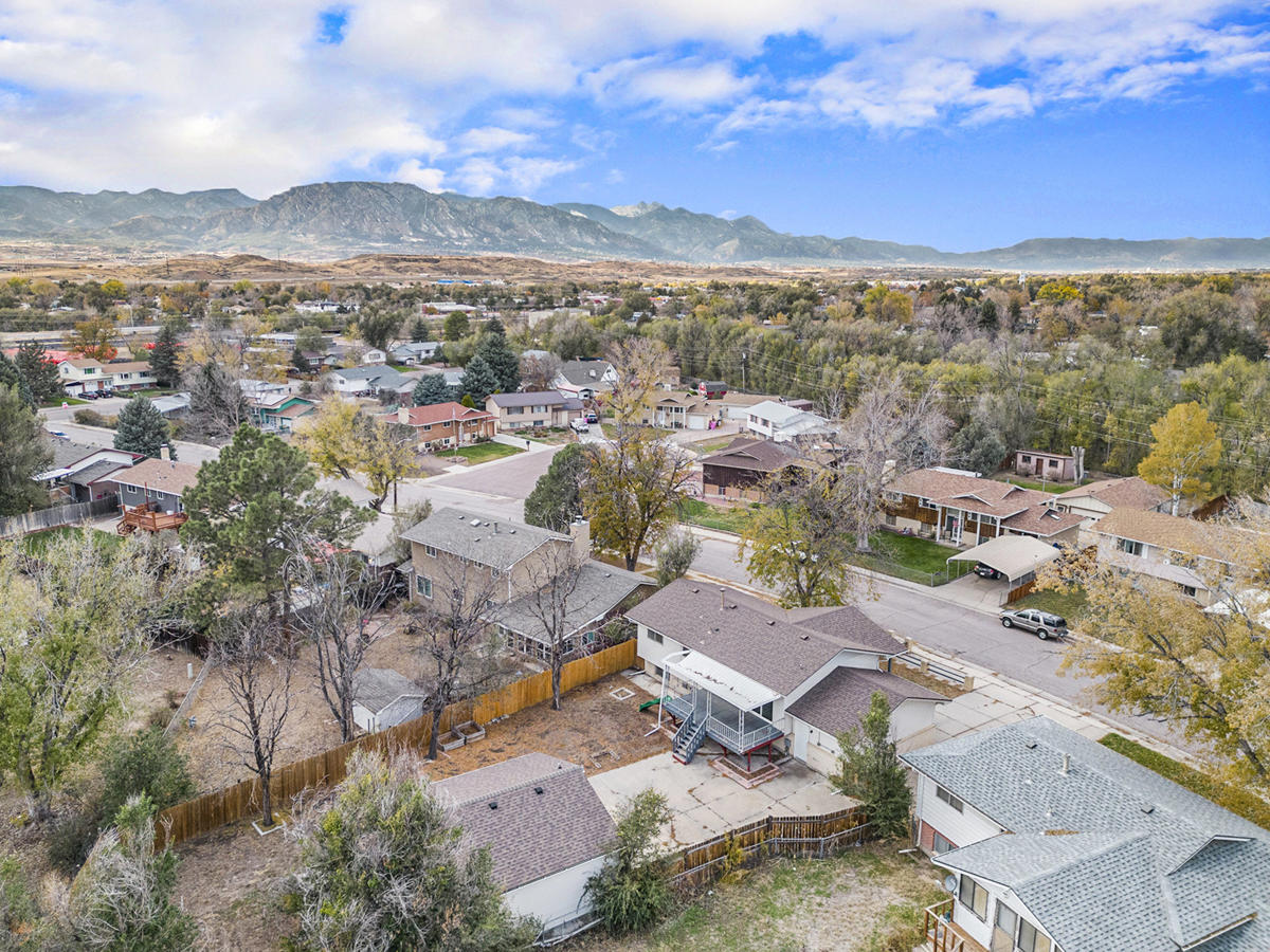 Photo of 273-fay-dr-colorado-springs-co-80911