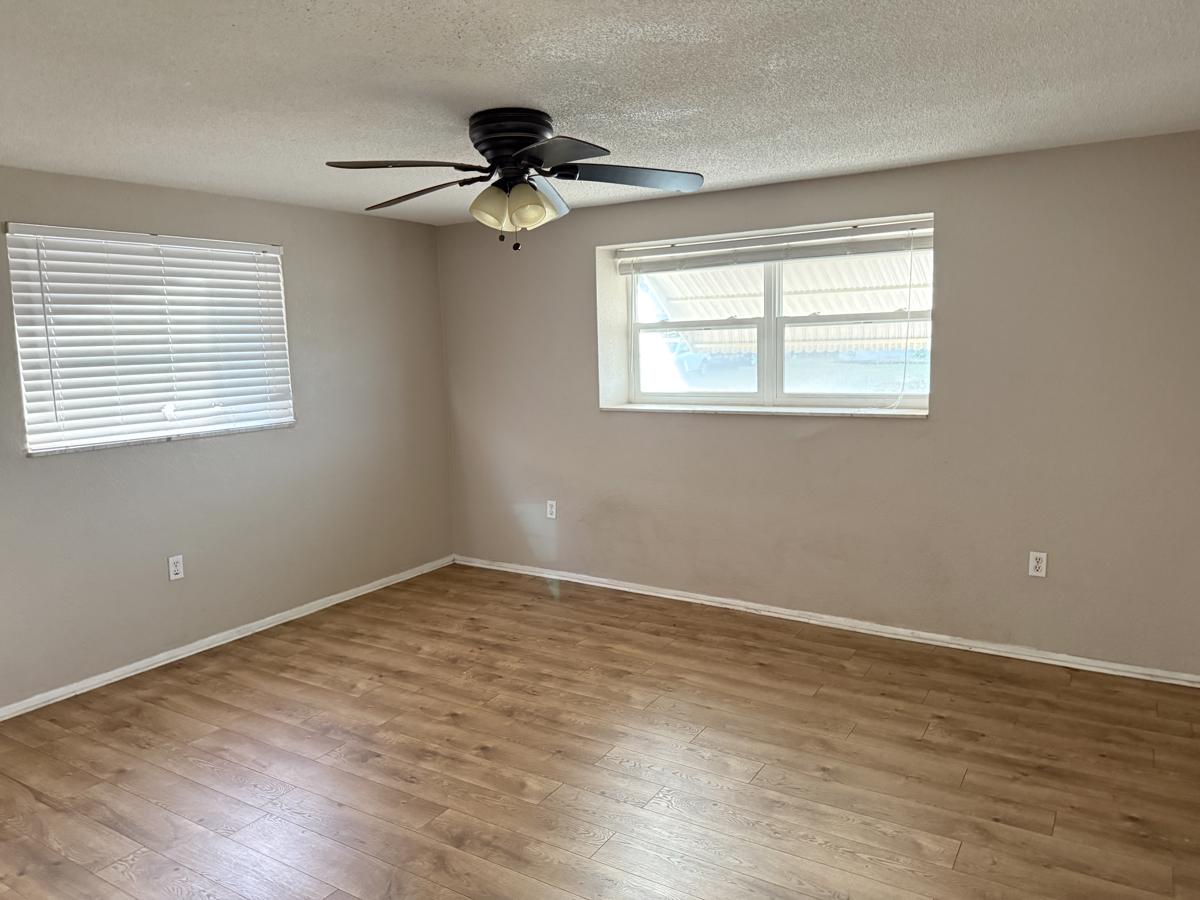 Photo of 10820-queens-rd-port-richey-fl-34668