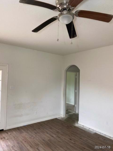 Photo of 7571-fettle-ln-conroe-tx-77304