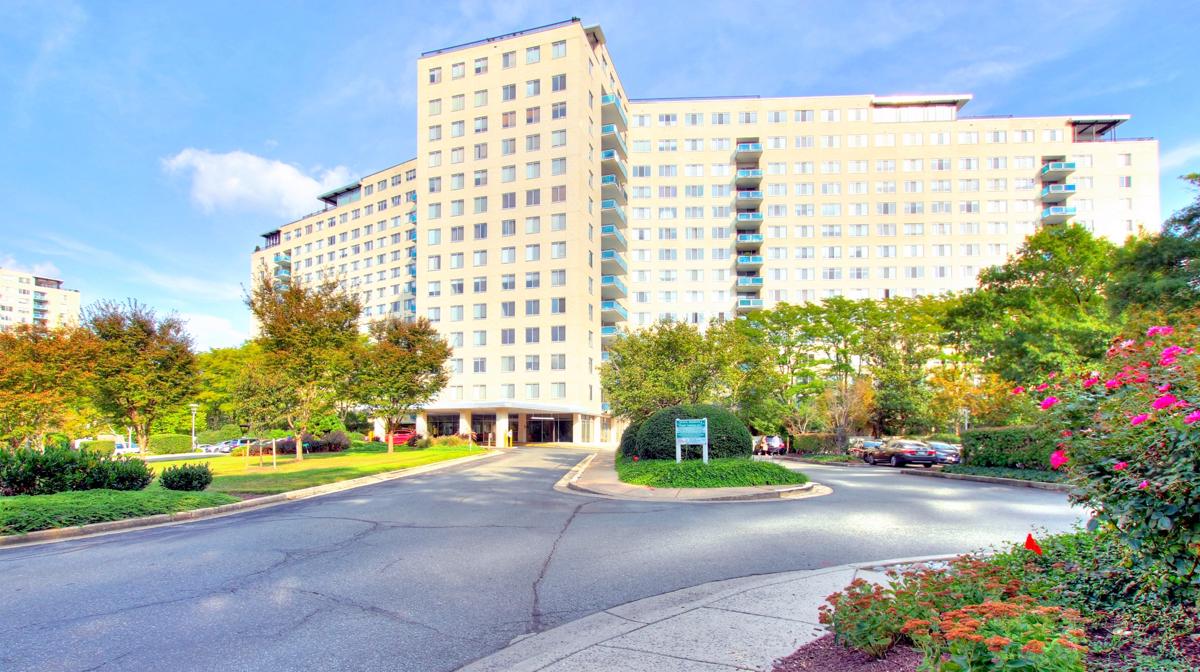 Photo of 10401-grosvenor-place-#1204-rockville-md-20852