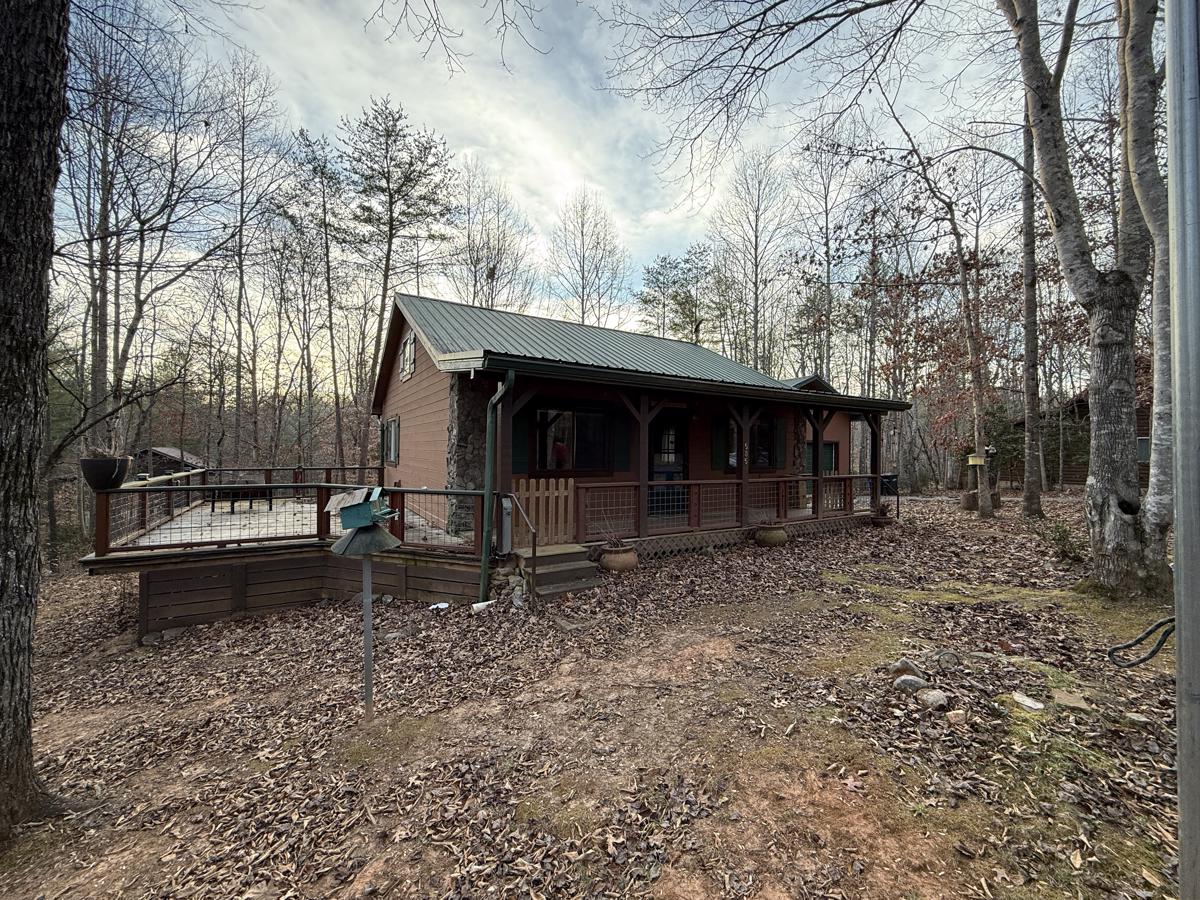 Photo of 585-cabin-cove-ln-moravian-falls-nc-28654