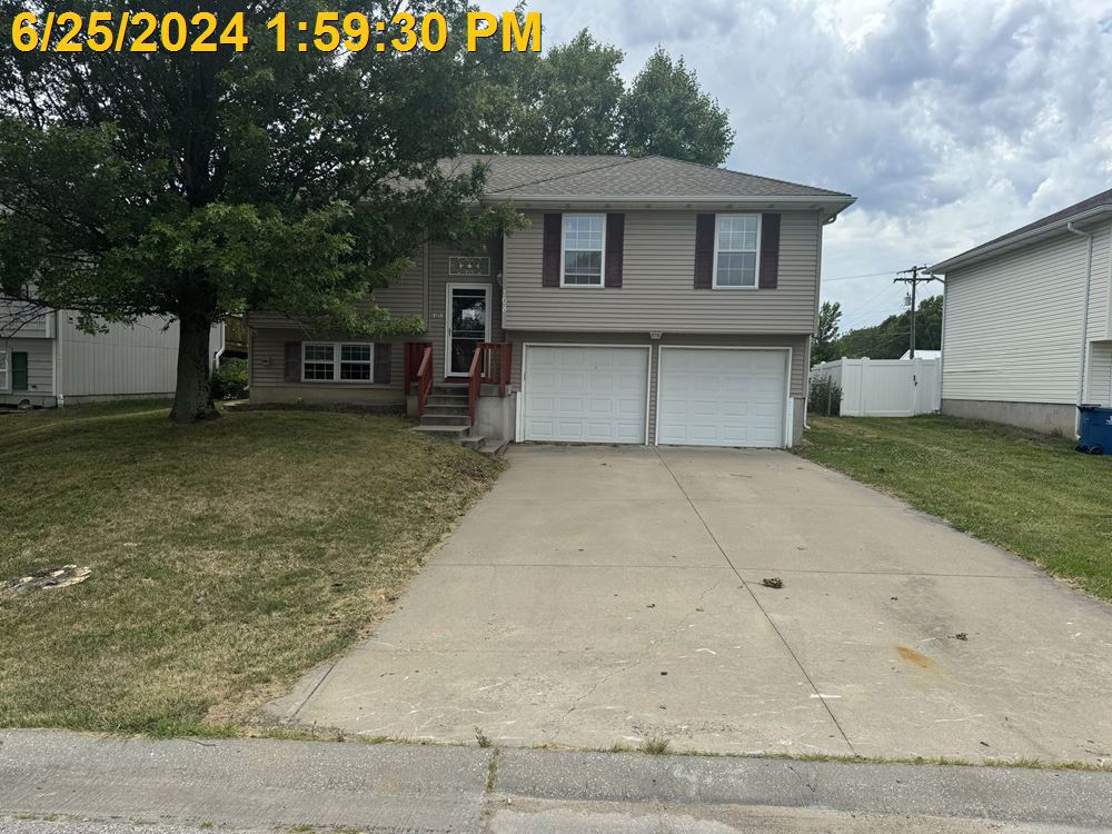 Photo of 108-shady-ln-warrensburg-mo-64093