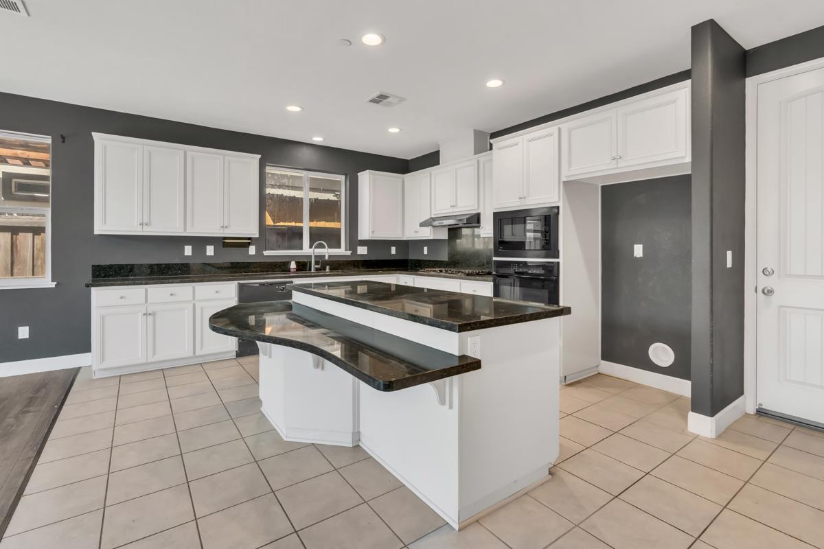 Photo of 530-aster-st-vacaville-ca-95688