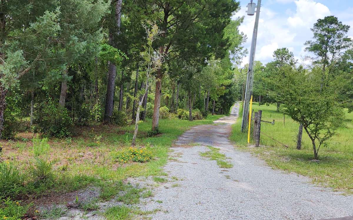 Photo of 10996-150th-st-mc-alpin-fl-32062