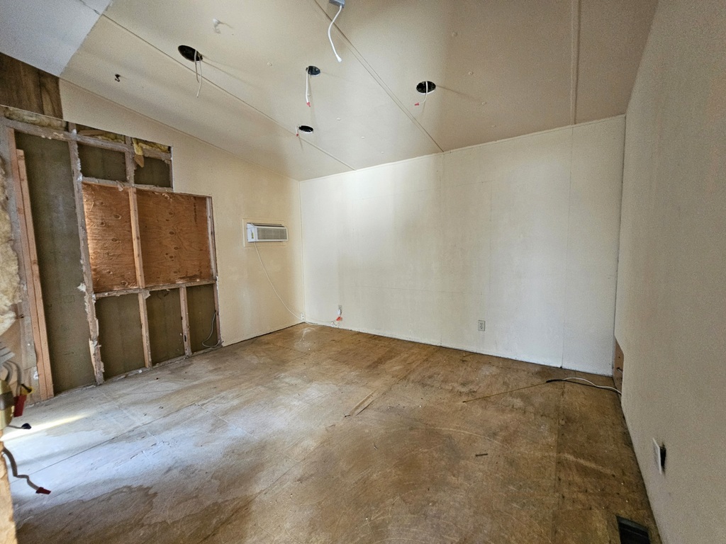 Photo of 652-north-charles-street-ridgecrest-ca-93555