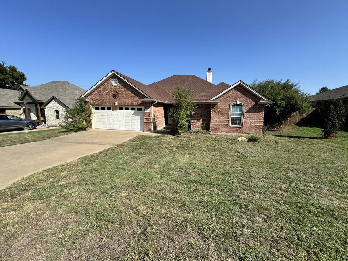 Photo of 7103-treaty-oaks-blvd-granbury-tx-76048