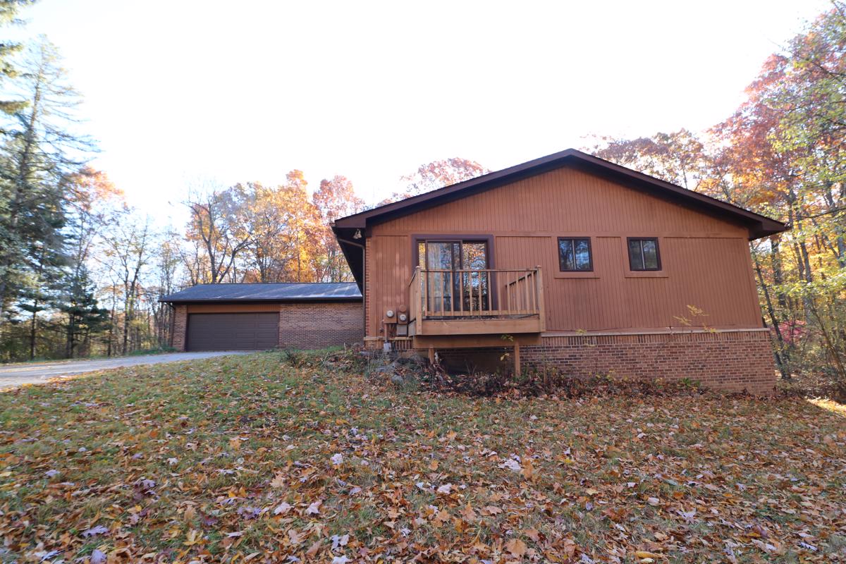 Photo of 1275w-oakwood-rd-oxford-mi-48371