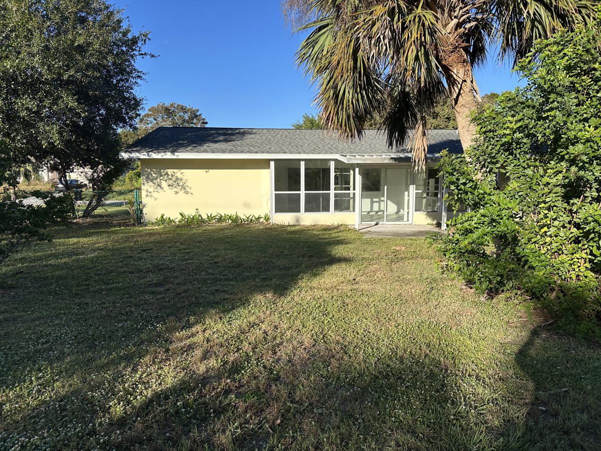 Photo of 427-rome-ave-ne-palm-bay-fl-32907