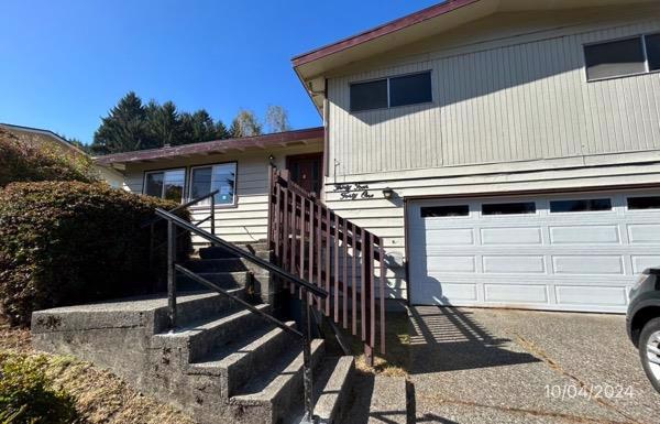 Photo of 3441-ridgeway-dr-reedsport-or-97467