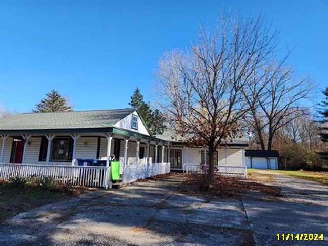 Photo of 7081-s-graham-rd-saint-charles-mi-48655