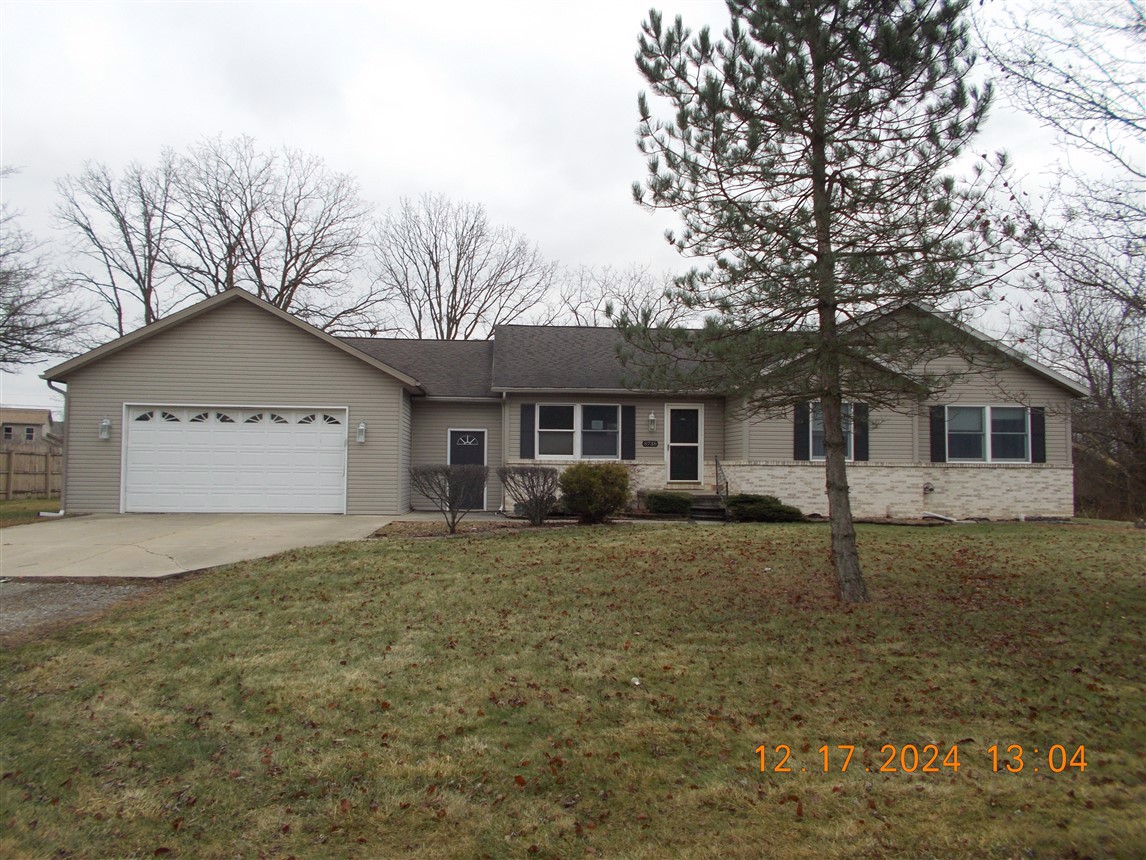 Photo of 8738-hazelwood-dr-newport-mi-48166