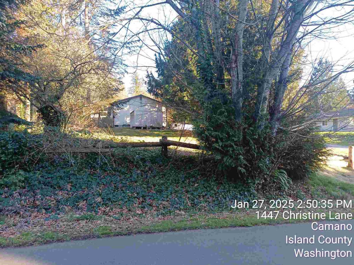 Photo of 1447-christine-lane-camano-island-wa-98282