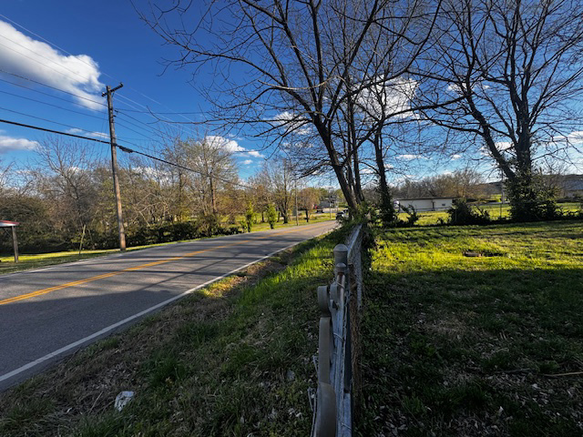 Photo of 201-s-main-st-pleasant-hope-mo-65725