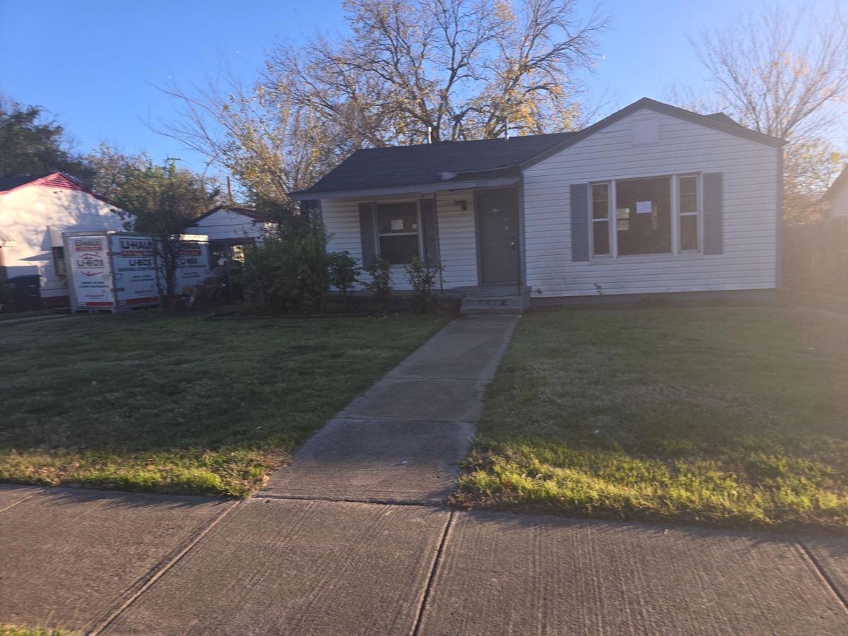 Photo of 3708s-littlejohn-ave-fort-worth-tx-76105