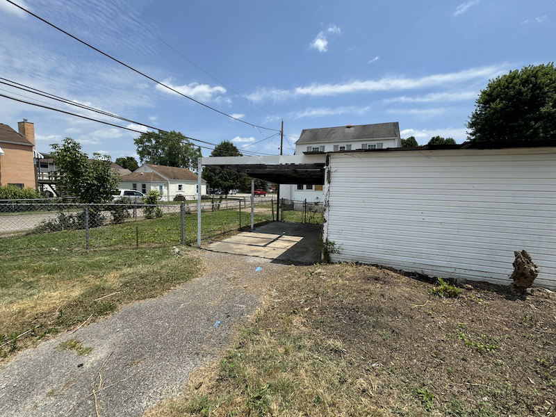 Photo of 701-holley-st-saint-albans-wv-25177