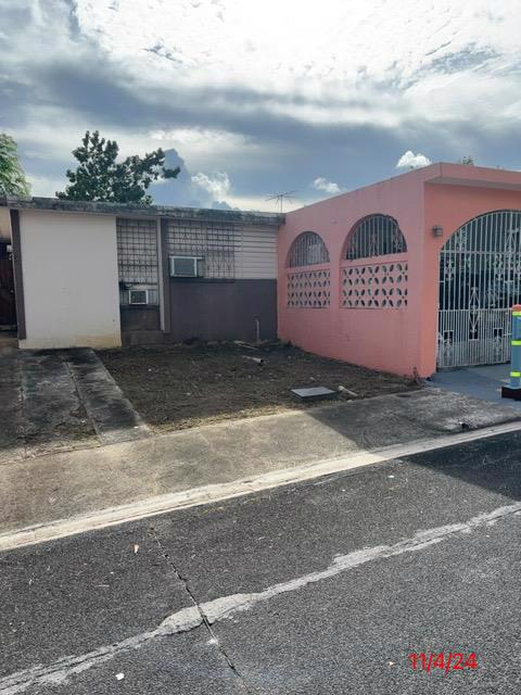 Photo of f10-11-st-bello-monte-dv-guaynabo-pr-00969