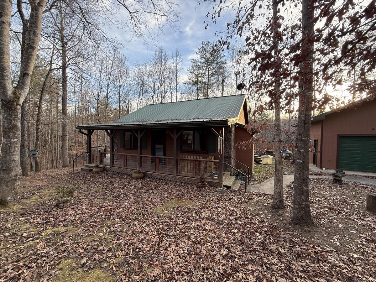 Photo of 585-cabin-cove-ln-moravian-falls-nc-28654